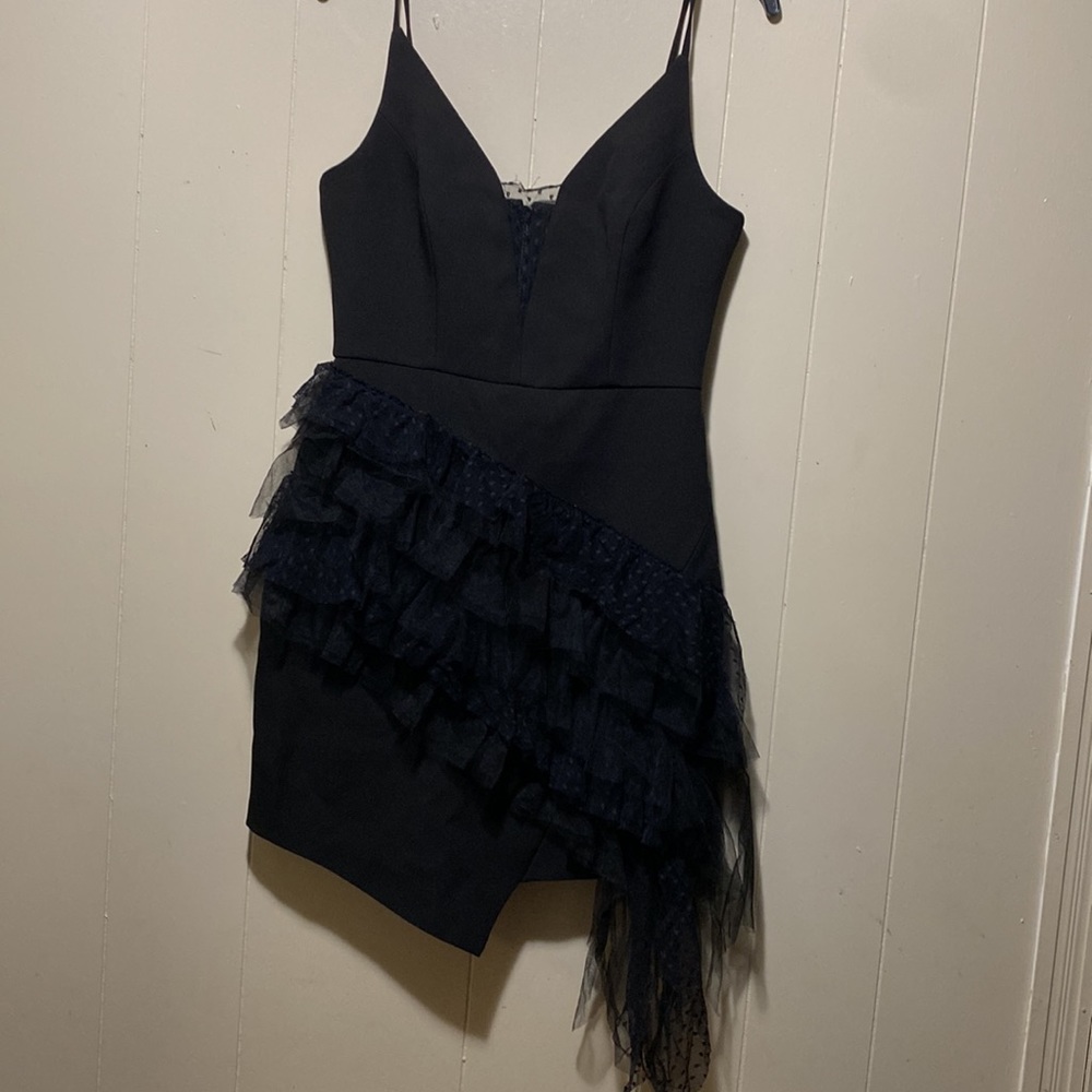 BCBG Maxazria black knee high black lace dress size 6 - Picture 5 of 7